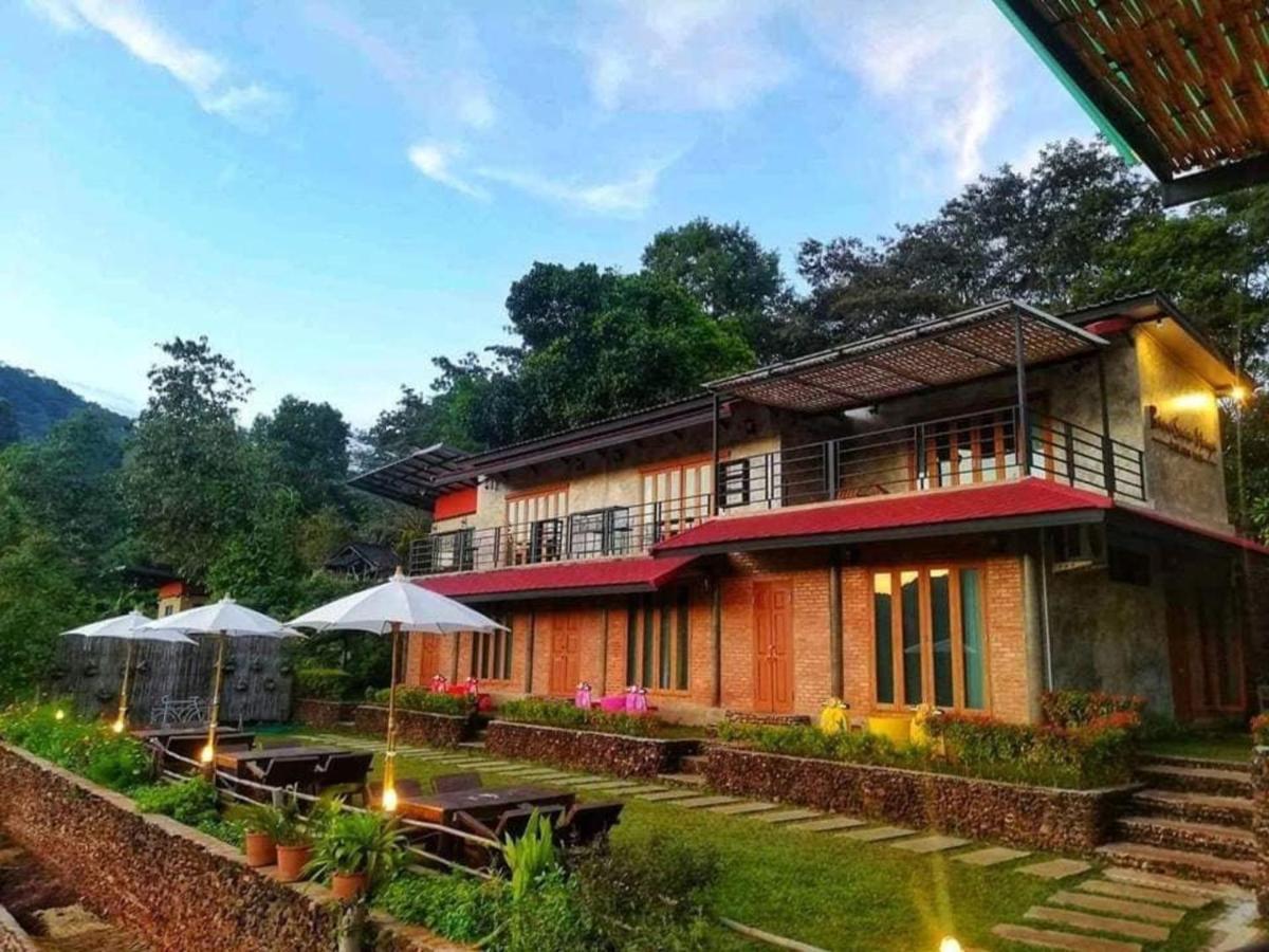 Bann Suan Maya Маэ-Рим Экстерьер фото
